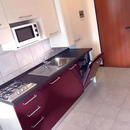 Appartement Flat Steps To Ideal For Kids *